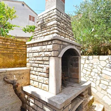 2280 Apartamento *