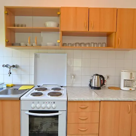 2280 Appartement Pula